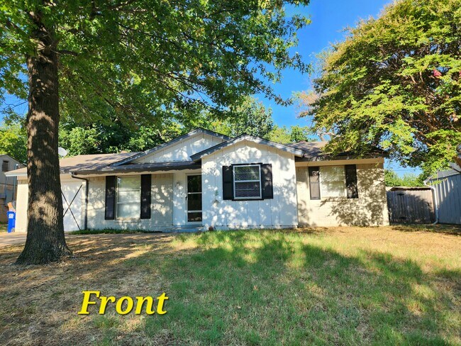 property at 1212 Johns Dr