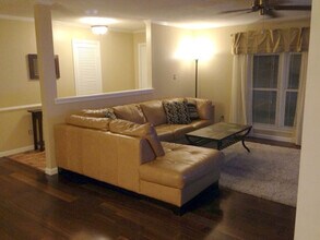 1317 Drexel Cir in Virginia Beach, VA - Building Photo - Building Photo
