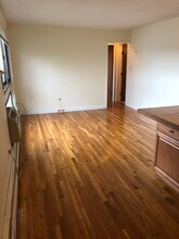 83 Trowbridge St, Unit 72 in Cambridge, MA - Building Photo - Building Photo