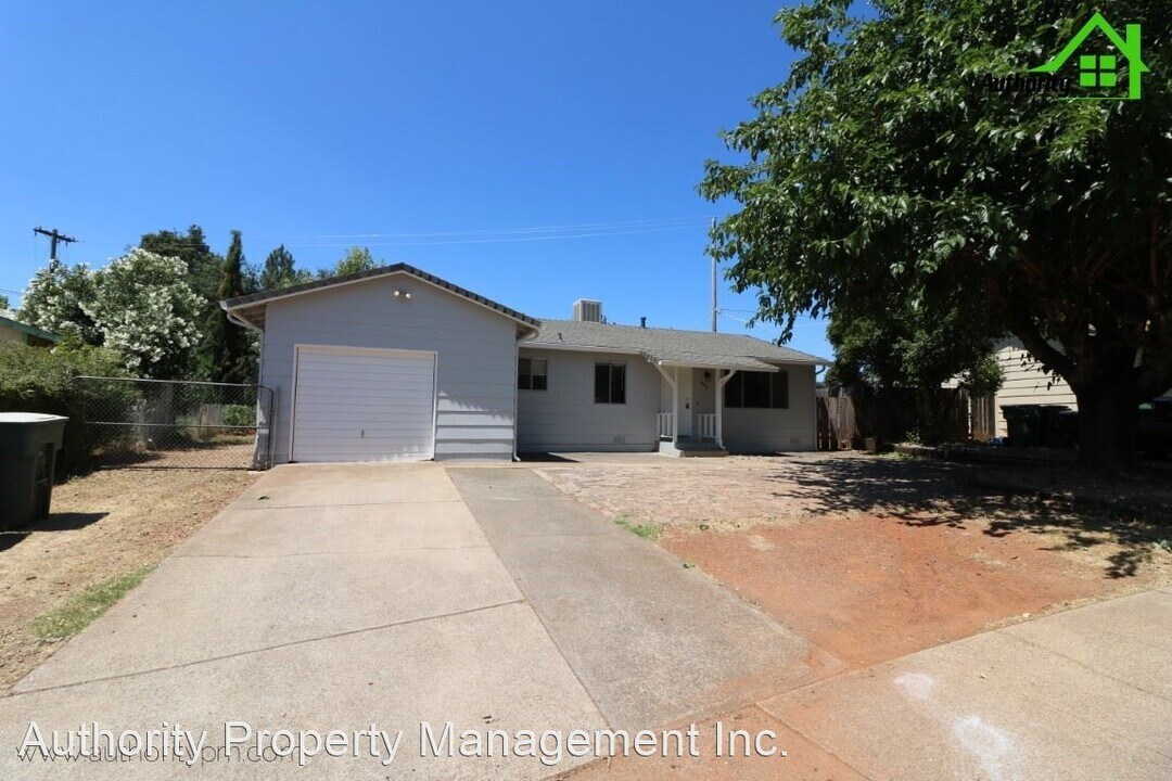 3994 Mercury Dr Photo