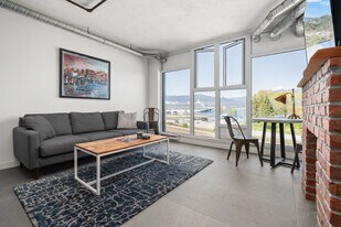 27 Alexander St, Unit SI ID1532871P in Vancouver, BC - Building Photo