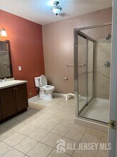 414 Sloan Ct in Matawan, NJ - Building Photo - Building Photo