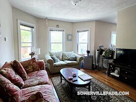 43 Curtis St in Somerville, MA - Building Photo