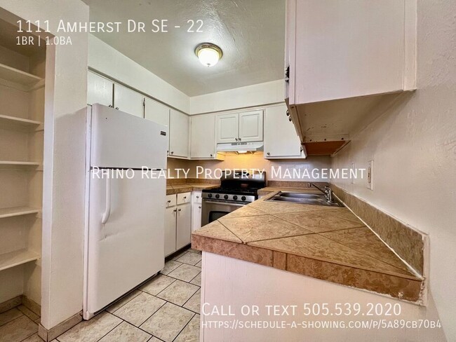 1111 Amherst Dr SE in Albuquerque, NM - Building Photo - Building Photo