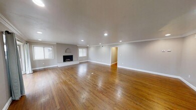 5623 Dorothy Dr in San Diego, CA - Building Photo - Building Photo