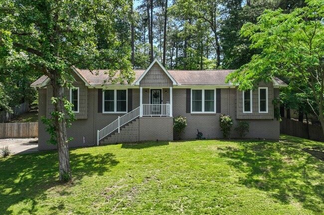 property at 5001 Mountain View Pkwy