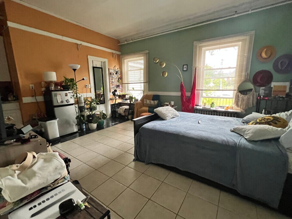 35 Chestnut Hill Ave, Unit 3 Photo