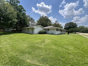 10444 Browning Dr in Baton Rouge, LA - Building Photo - Building Photo