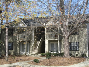 Heritage Pointe Apartments in Clemson, SC - Foto de edificio - Building Photo