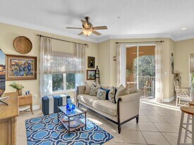 5035 Fairways Cir in Vero Beach, FL - Building Photo