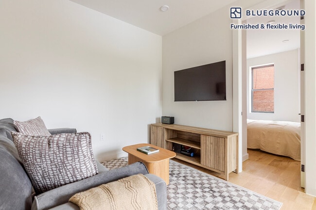 511 9th St, Unit FL3-ID1850 in Brooklyn, NY - Building Photo - Building Photo