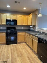 253 Old Farm Dr in Great Meadows, NJ - Building Photo - Building Photo