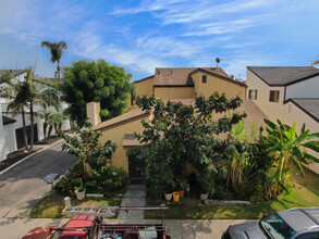 2268 Pamela Ln in Costa Mesa, CA - Building Photo - Building Photo