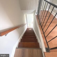 8528 Chestnut Oak Rd in Parkville, MD - Building Photo - Building Photo