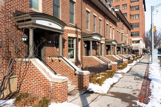 Ashley Mews in Ann Arbor, MI - Building Photo - Building Photo