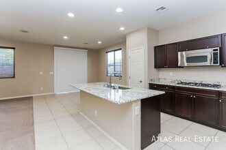 10320 Pima Crossing Ave in Las Vegas, NV - Building Photo - Building Photo