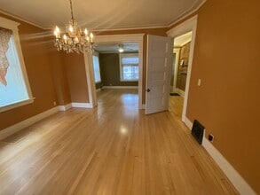 125 N 9th Ave E in Duluth, MN - Building Photo - Building Photo