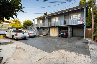 1106 W Santa Ana Blvd in Santa Ana, CA - Building Photo - Building Photo