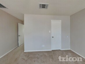 4330 Safe Hbr in San Antonio, TX - Building Photo - Building Photo