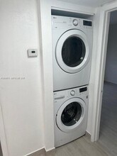 6535 W 26th Dr in Hialeah, FL - Building Photo - Building Photo