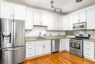 305 30th St in San Francisco, CA - Building Photo - Building Photo