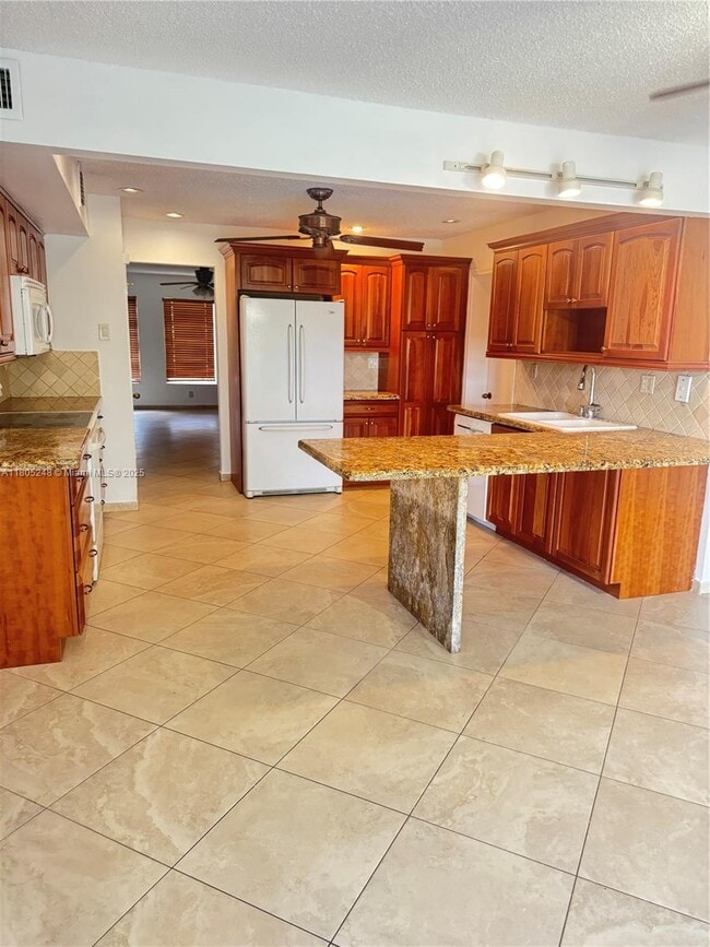 property at 3111 Coral Springs Dr