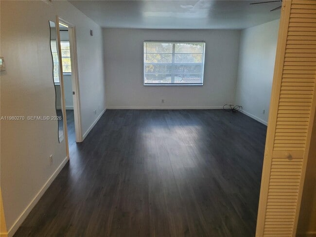 property at 1300 Moffett St