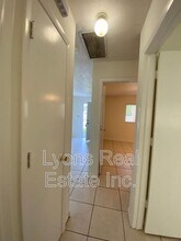 18493 Iris Rd in Ft. Myers, FL - Building Photo - Building Photo