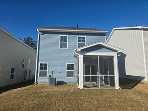 345 Pinaster Path in West Columbia, SC - Building Photo - Building Photo
