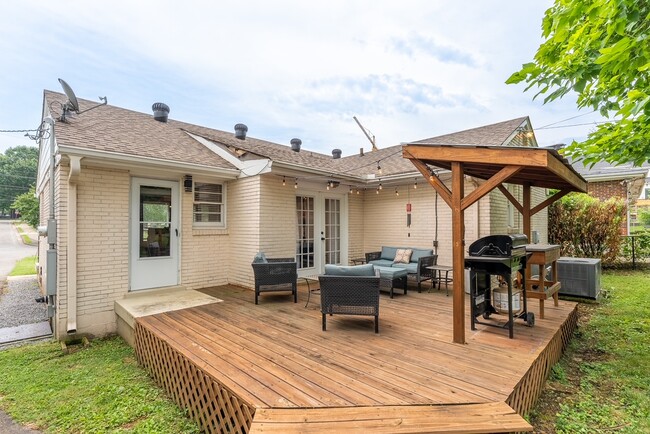 1601 15th Ave S in Nashville, TN - Building Photo - Building Photo