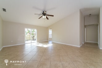 1612 Sail Ln, Unit 303 in Kissimmee, FL - Building Photo - Building Photo