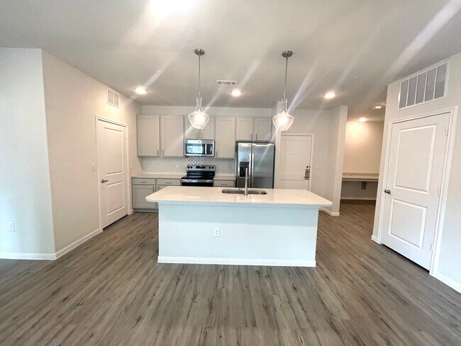 12005 US-380 in Aubrey, TX - Building Photo - Building Photo
