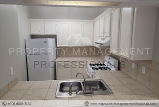 348 Brendalwood Cove in Brandon, MS - Building Photo - Building Photo