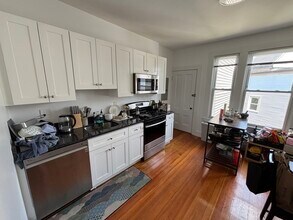 1433 Cambridge St, Unit 6 in Cambridge, MA - Building Photo - Building Photo