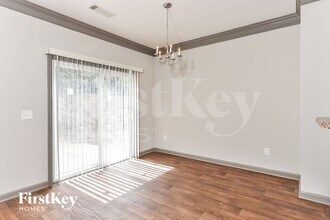 983 Treymont Way SW in Lawrenceville, GA - Building Photo - Building Photo
