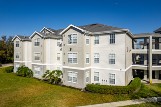 Magnolia Pointe Apartments in Orlando, FL - Building Photo - Primary Photo