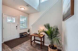 14014 Macquarie Dr in Pflugerville, TX - Building Photo - Building Photo