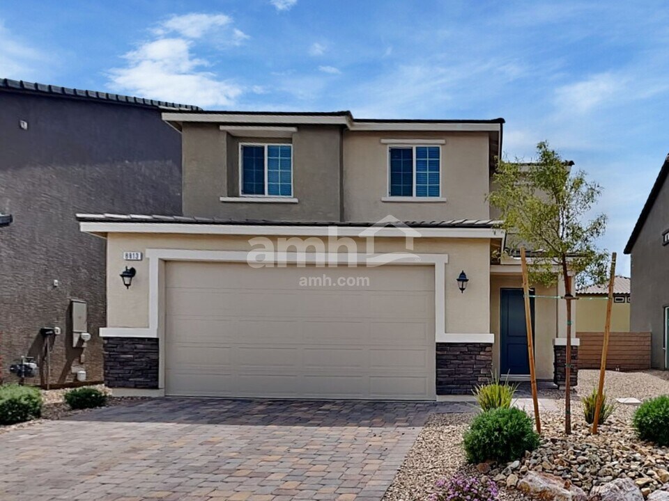 8813 Brent Leaf Ave in Las Vegas, NV - Building Photo