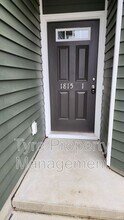 1815 Fox Den Way in Greenville, NC - Building Photo - Building Photo