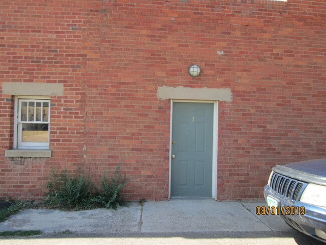 property at 1210 San Pedro Ave