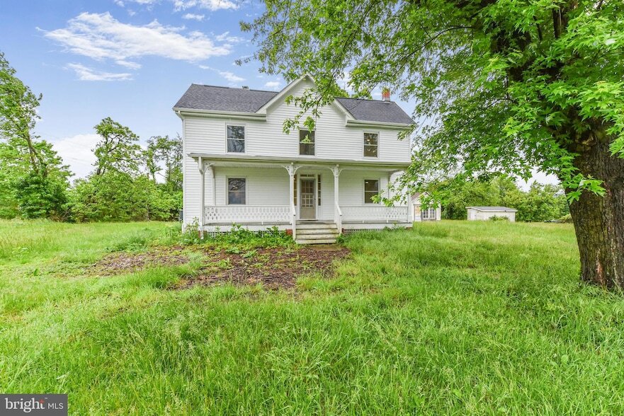 151 Concert Ln, Unit 4 in Berryville, VA - Building Photo