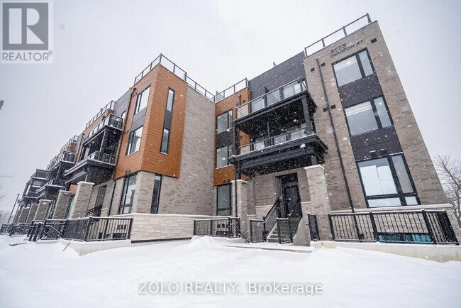 3175 Denison St in Markham, ON - Building Photo - Building Photo
