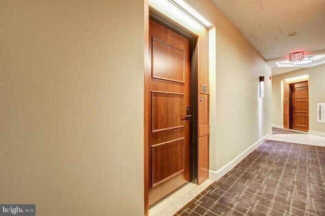 7171 Woodmont Ave in Bethesda, MD - Building Photo - Building Photo