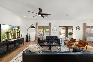 6085 N 85th Ave, Unit SI ID1608878P in Glendale, AZ - Building Photo