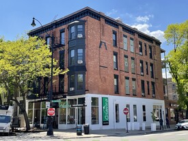 2256-2258 N Orchard Street Apartments