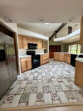 156 Live Oak Ct in New Smyrna Beach, FL - Building Photo - Building Photo