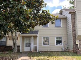 343 Autumn Ln in Madison, AL - Building Photo