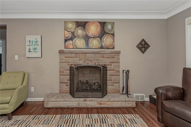 property at 23910 Wimbledon Rd