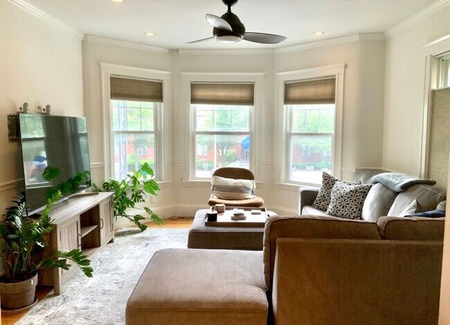 520 Mt Auburn St in Watertown, MA - Building Photo - Building Photo