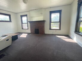 1304 Geddes Ave in Ann Arbor, MI - Building Photo